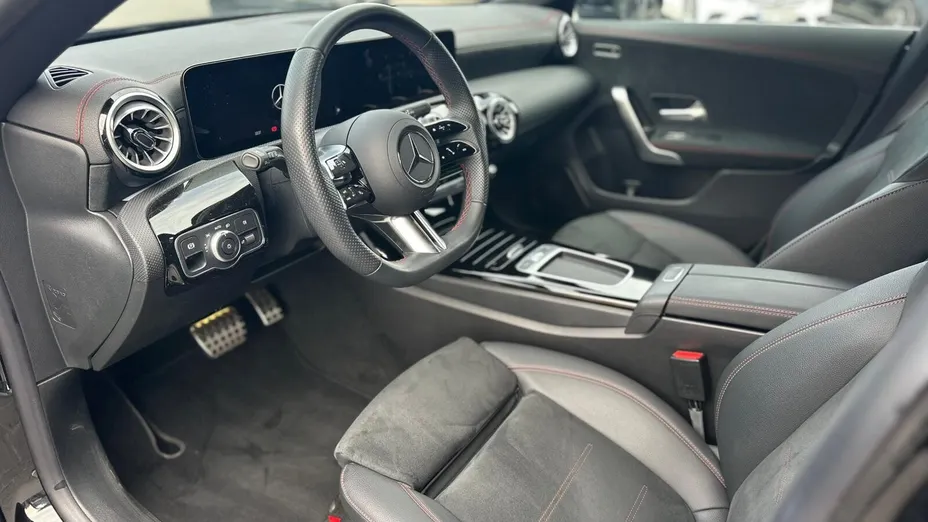 MERCEDES-BENZ CLA CLA 180 mHEV AMG Line 7G-DCT
