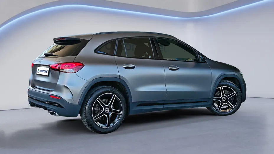 MERCEDES-BENZ GLA GLA 250 4-Matic AMG Line