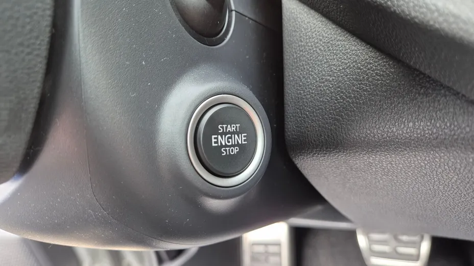 SKODA Octavia Octavia 2.0 TDI Sportline DSG Nowy