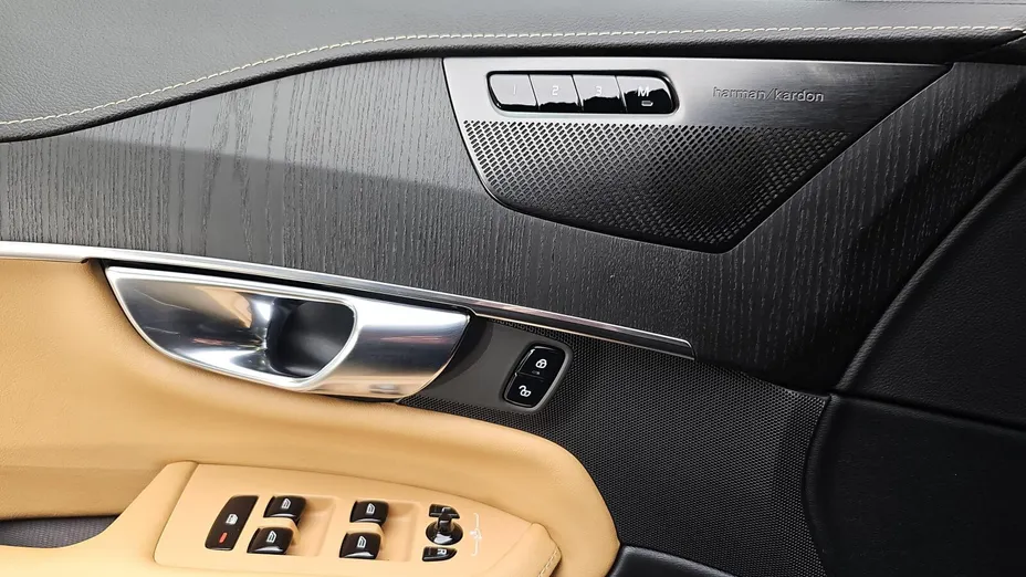 VOLVO XC90 XC90 B5 D AWD Inscription aut