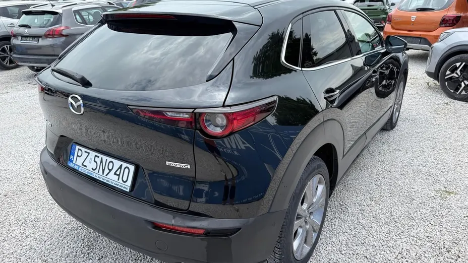 MAZDA CX-30 -