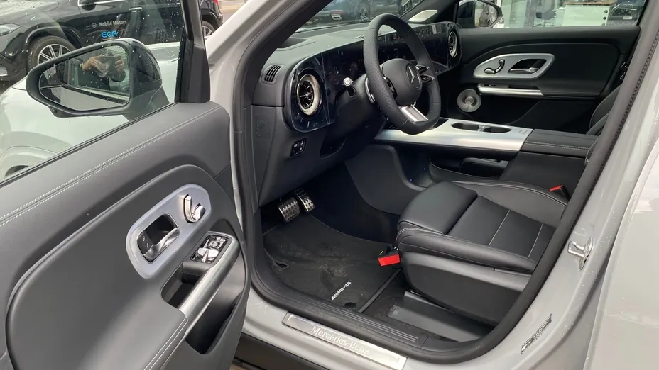 MERCEDES-BENZ GLB GLB 220 mHEV 4-Matic 8G-eDCT
