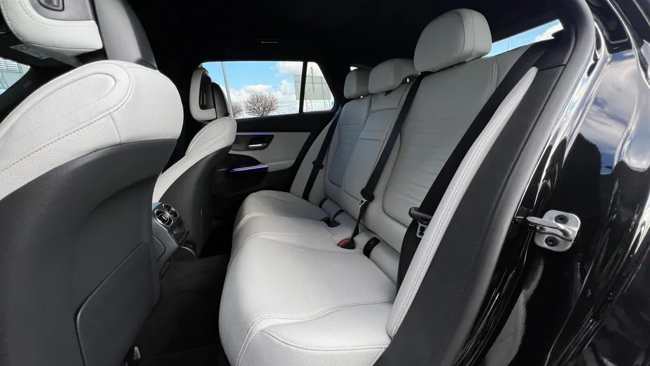 MERCEDES-BENZ C Klasa C 220 d mHEV 4-Matic AMG
