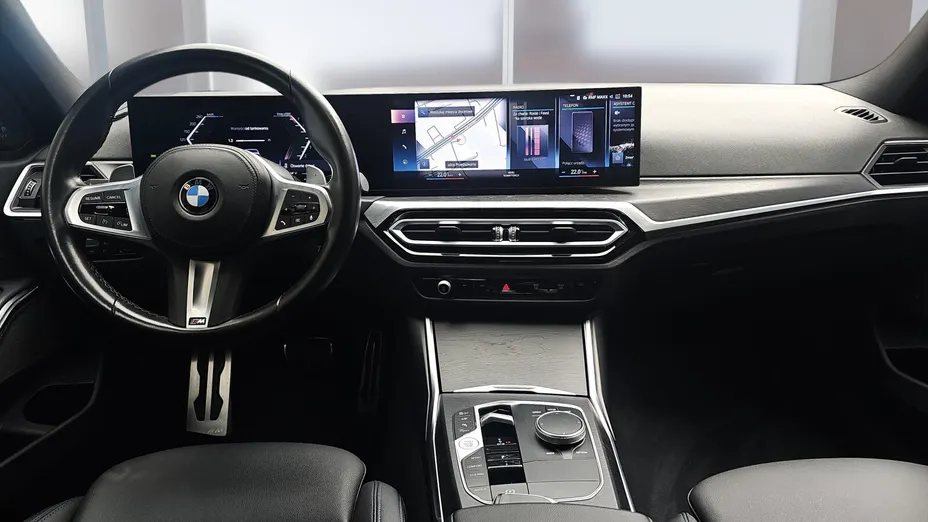 BMW Seria 3 320i aut