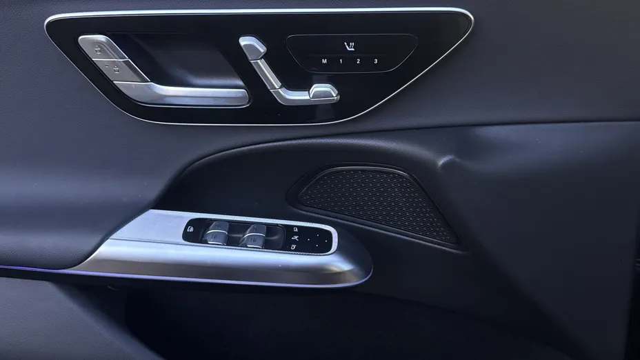 MERCEDES-BENZ E Klasa E 200 d mHEV Avantgarde 9G-Tronic
