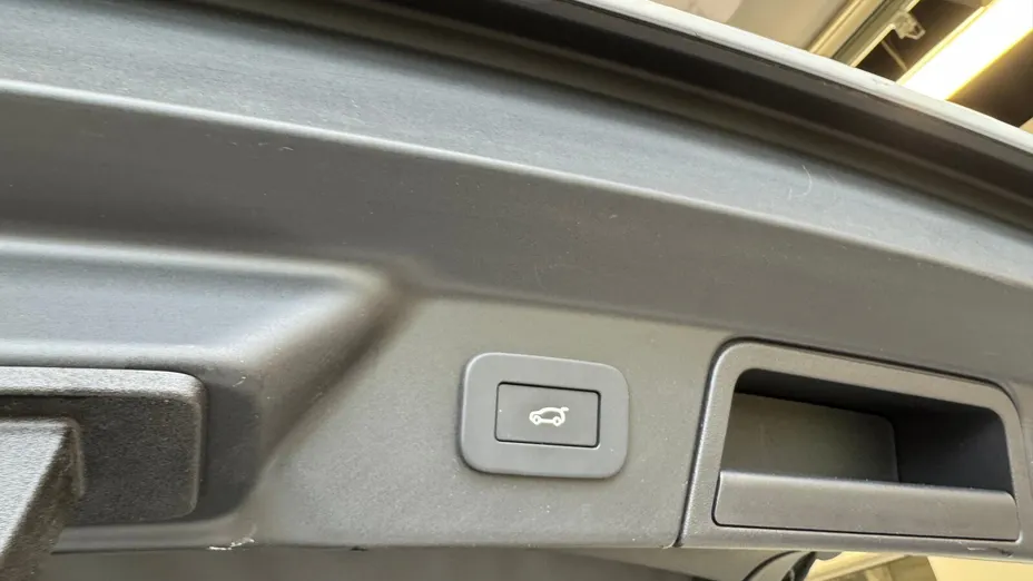 LAND ROVER Range Rover Velar Velar 2.0 D200 mHEV Dynamic SE