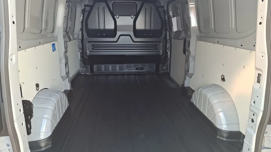 VOLKSWAGEN Transporter Transporter TDI L2H1 Edition 4Motion aut Nowy