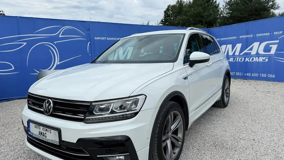 VOLKSWAGEN Tiguan -