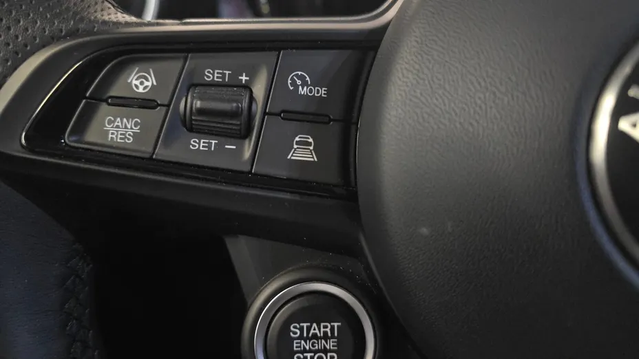 ALFA ROMEO Tonale Tonale 1.3 PHEV Q4 TI aut