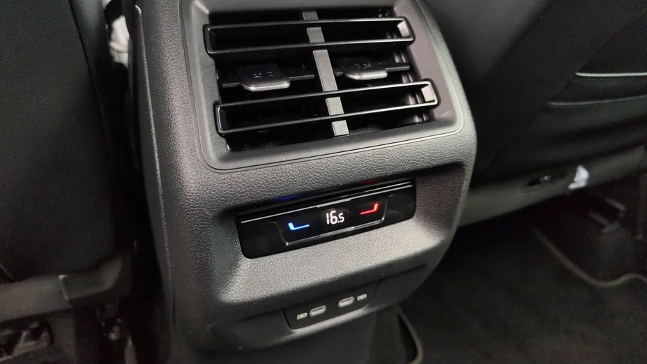 VOLKSWAGEN Tayron Tayron 1.5 eTSI mHEV Life DSG