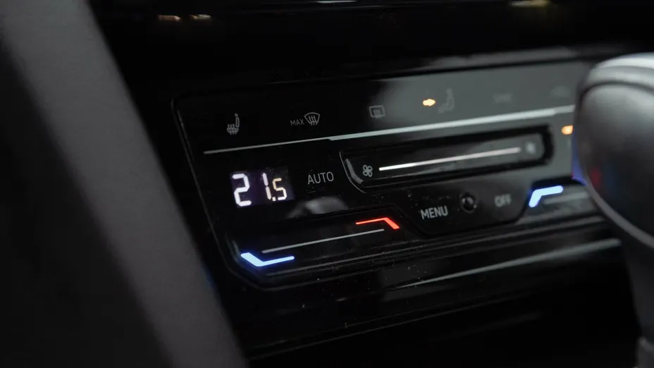 VOLKSWAGEN Arteon Arteon 2.0 TSI Elegance DSG