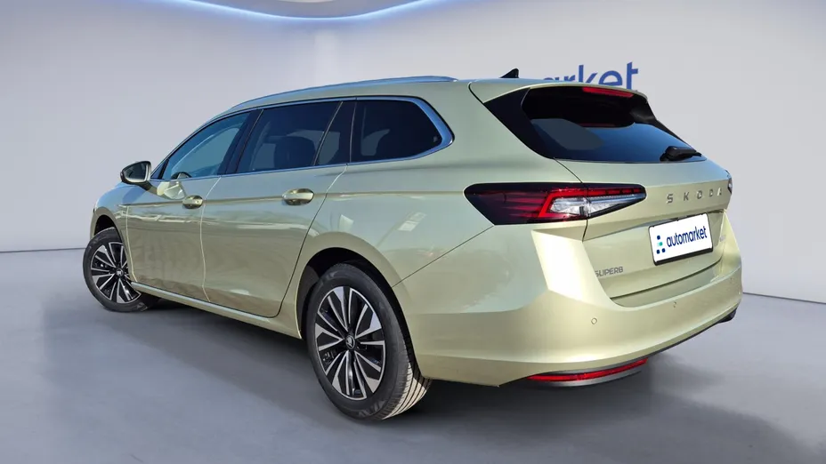 SKODA Superb Superb 1.5 TSI mHEV Drive DSG