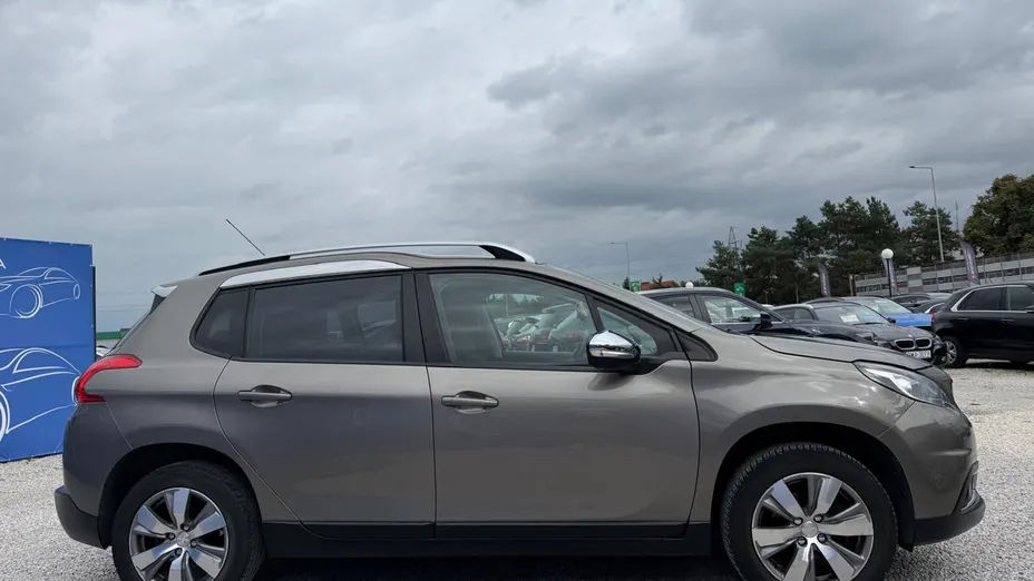 PEUGEOT 2008 2008 1.2 Pure Tech Access