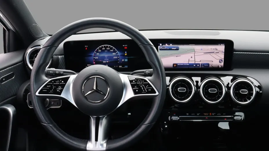 MERCEDES-BENZ A Klasa A 180 Progressive 7G-DCT