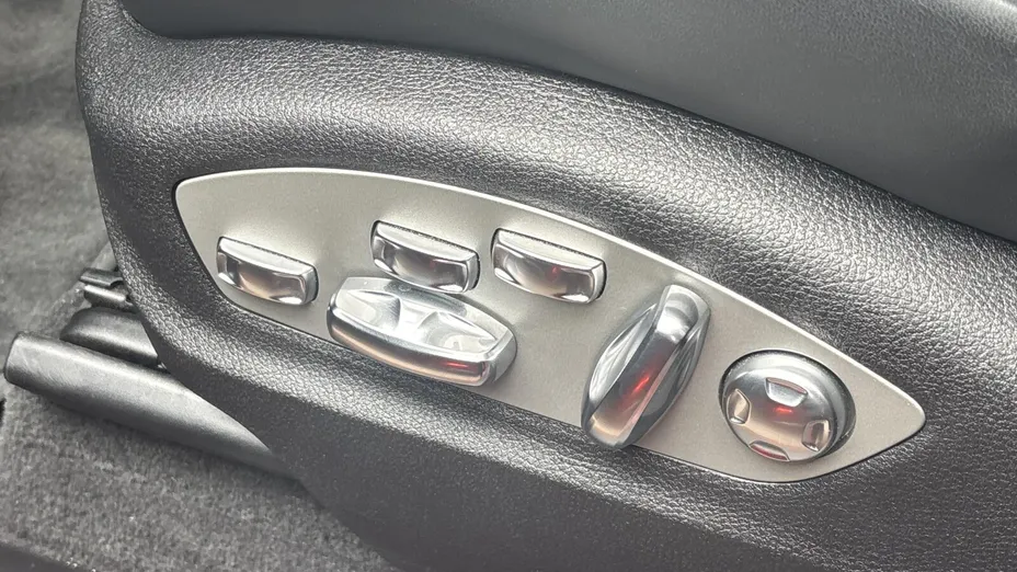 PORSCHE Macan Macan GTS