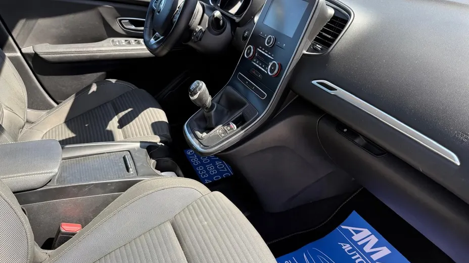 RENAULT Grand Scenic -