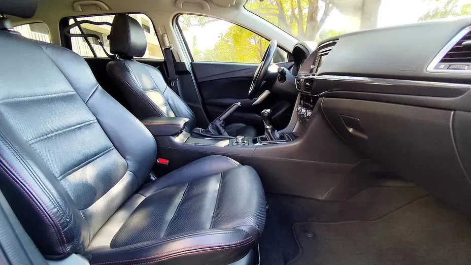 MAZDA 6 6 2.2 D Skypassion I-ELoop aut