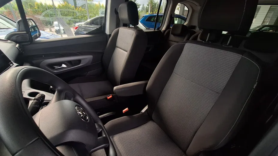 TOYOTA Proace City Verso Proace City Verso 1.2 D-4T Business