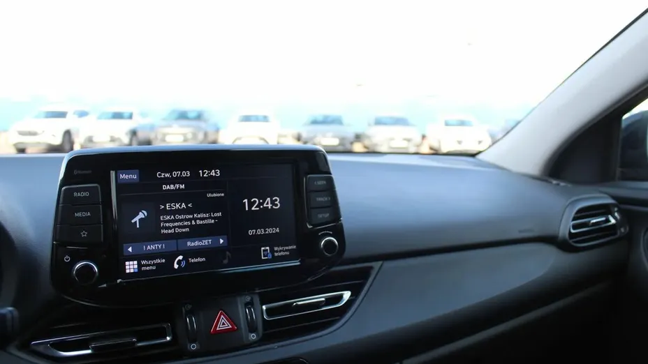 HYUNDAI i30 i30 1.0 T-GDI Smart