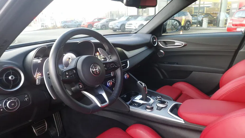 ALFA ROMEO Giulia Giulia 2.0 Turbo Veloce Q4 aut