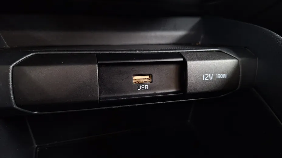 KIA Rio Rio 1.0 T-GDI M