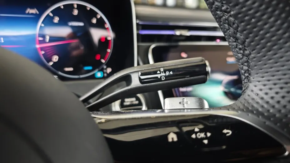 MERCEDES-BENZ E Klasa E 220 d mHEV 4-Matic AMG 9G-Tronic
