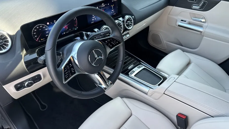 MERCEDES-BENZ GLA GLA 200 mHEV Progressive 7G-DCT
