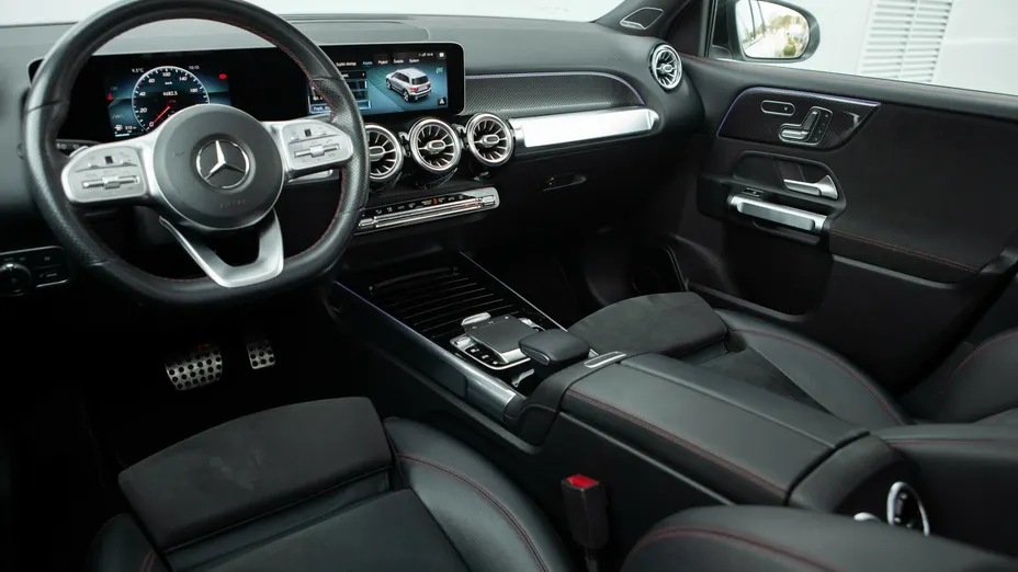 MERCEDES-BENZ GLB GLB 250 4-Matic AMG Line 8G-DCT