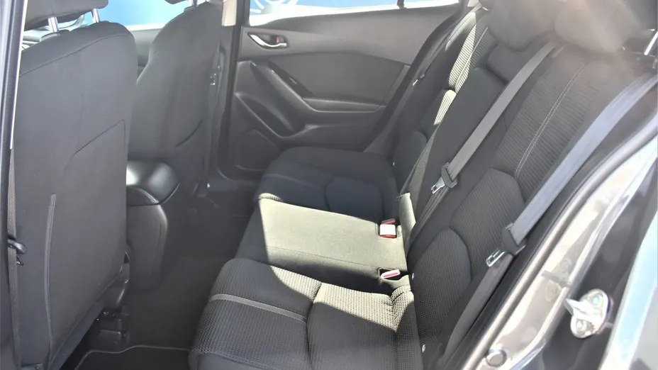 MAZDA 3 3 1.5 D Skypassion aut