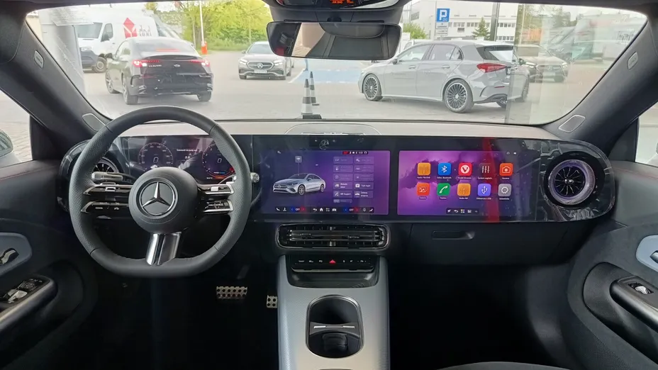 MERCEDES-BENZ CLA -