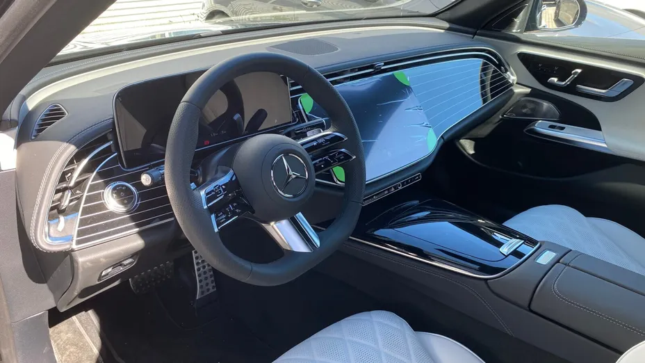 MERCEDES-BENZ E Klasa E 220 d mHEV 4-Matic AMG 9G-Tronic