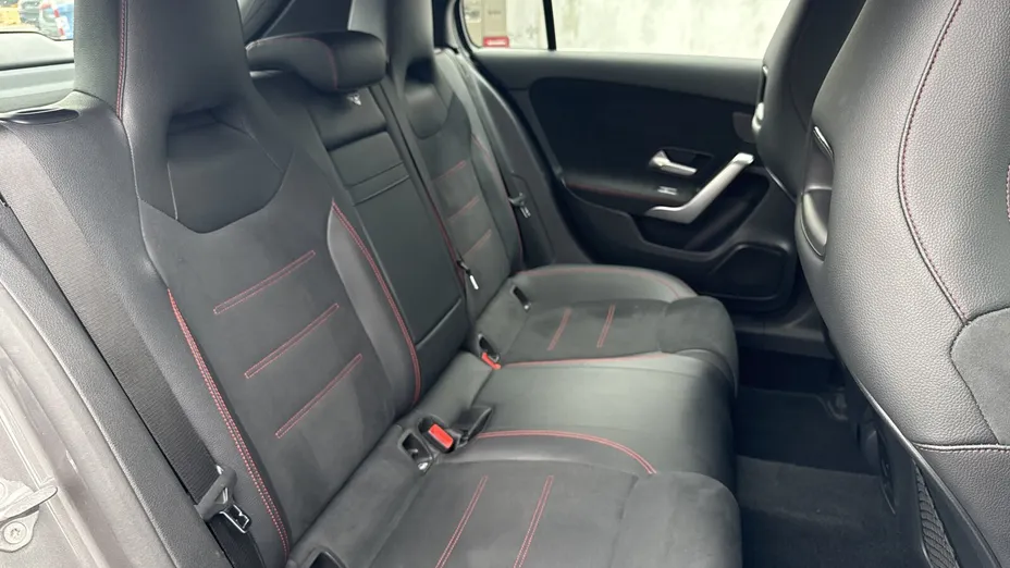 MERCEDES-BENZ A Klasa A 200 AMG Line 7G-DCT