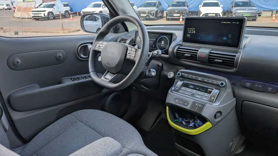 HYUNDAI Inster Inster 49kWh Inster Cross Smart Nowy