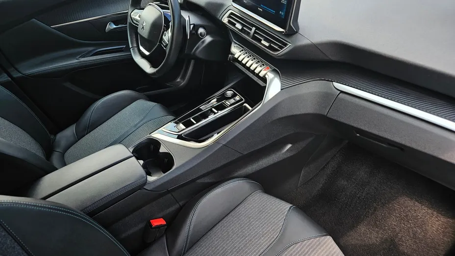 PEUGEOT 5008 5008 1.5 BlueHDi Allure S&S EAT8