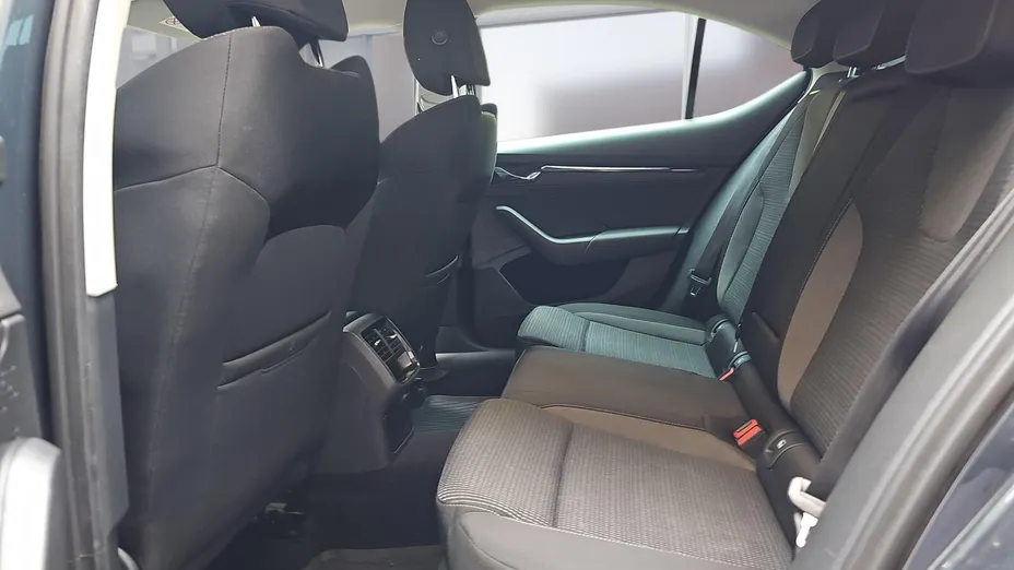 SKODA Octavia Octavia 2.0 TDI Ambition DSG