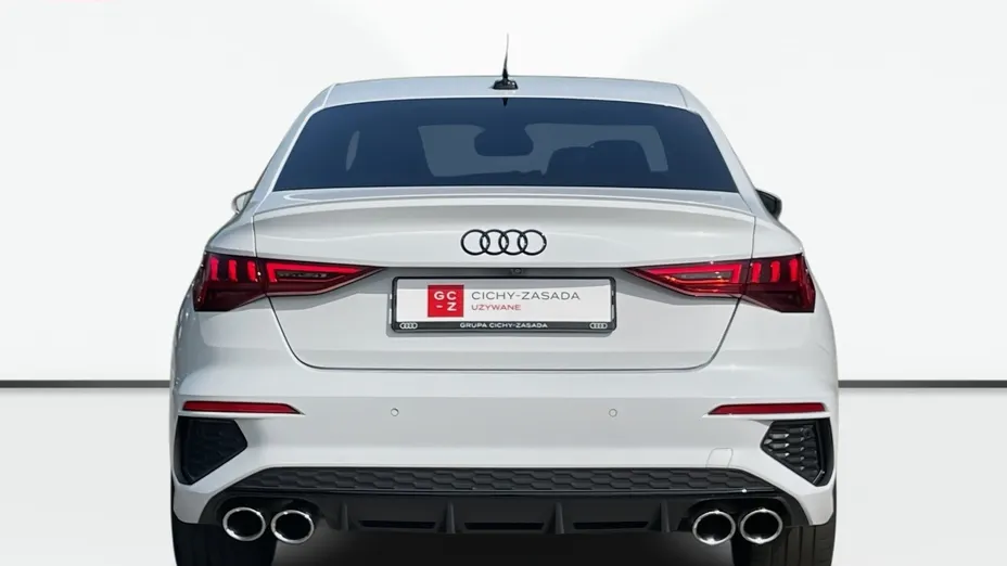 AUDI S3 Limousine -
