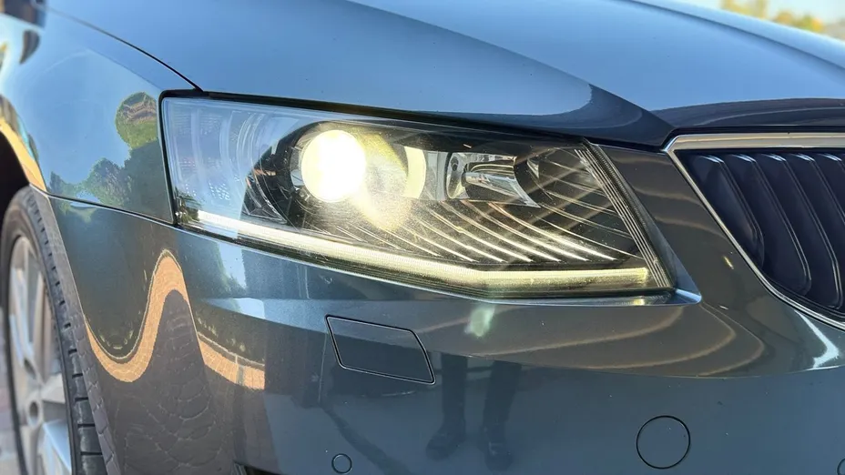 SKODA Octavia Octavia 1.4 TSI Joy DSG