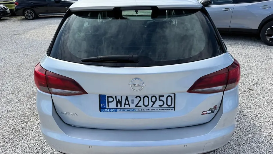 OPEL Astra -
