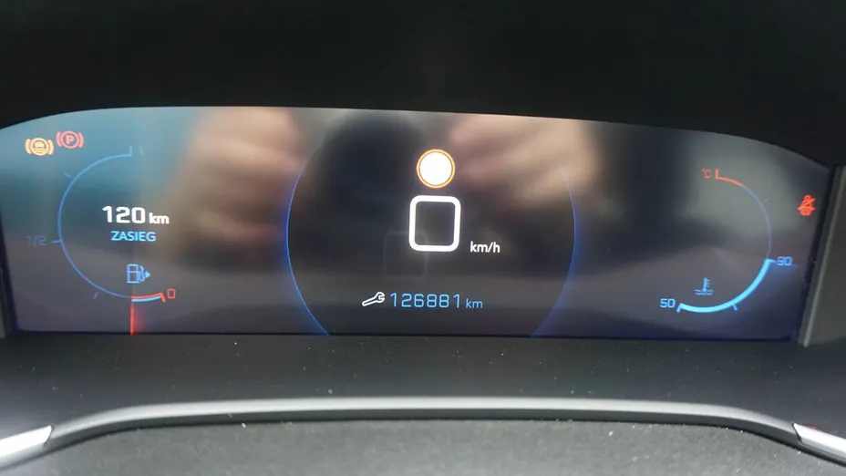PEUGEOT 308 -