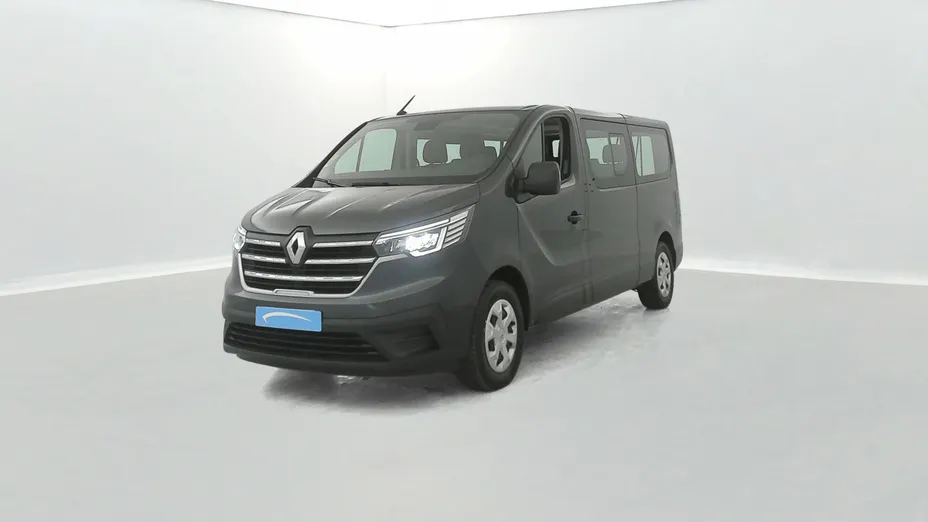 RENAULT Trafic -