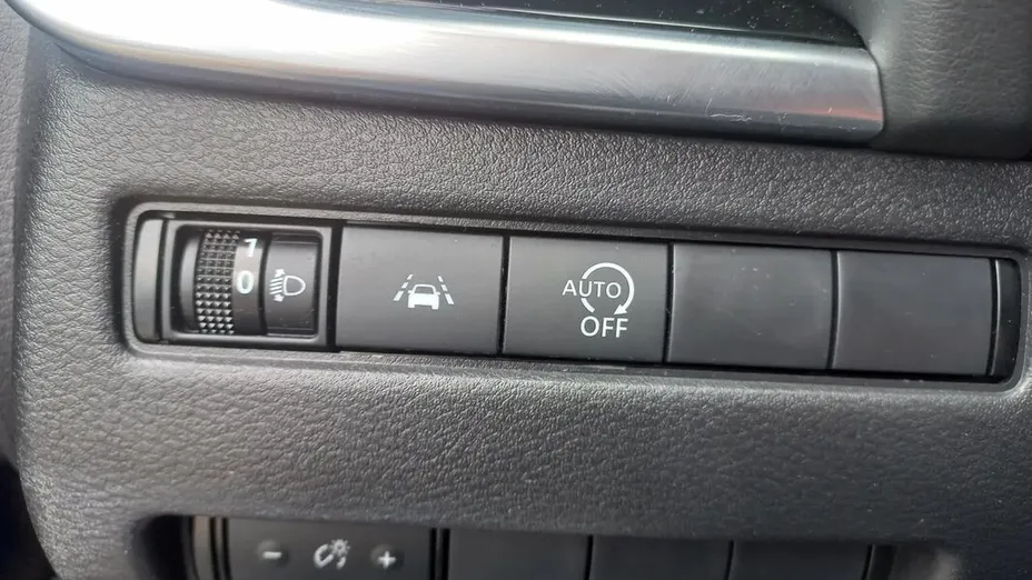 NISSAN Qashqai Qashqai 1.3 DIG-T mHEV N-Connecta