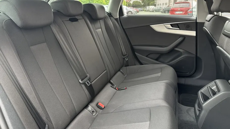 AUDI A4 Avant -