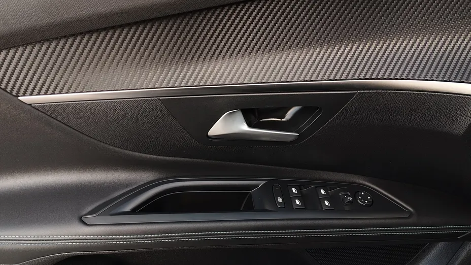 PEUGEOT 5008 5008 1.5 BlueHDi Allure S&S EAT8