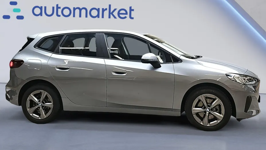 BMW Seria 2 218i aut