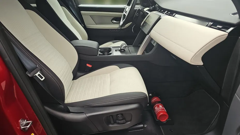 LAND ROVER Discovery Sport Discovery Sport 2.0 D200 mHEV Dynamic SE aut