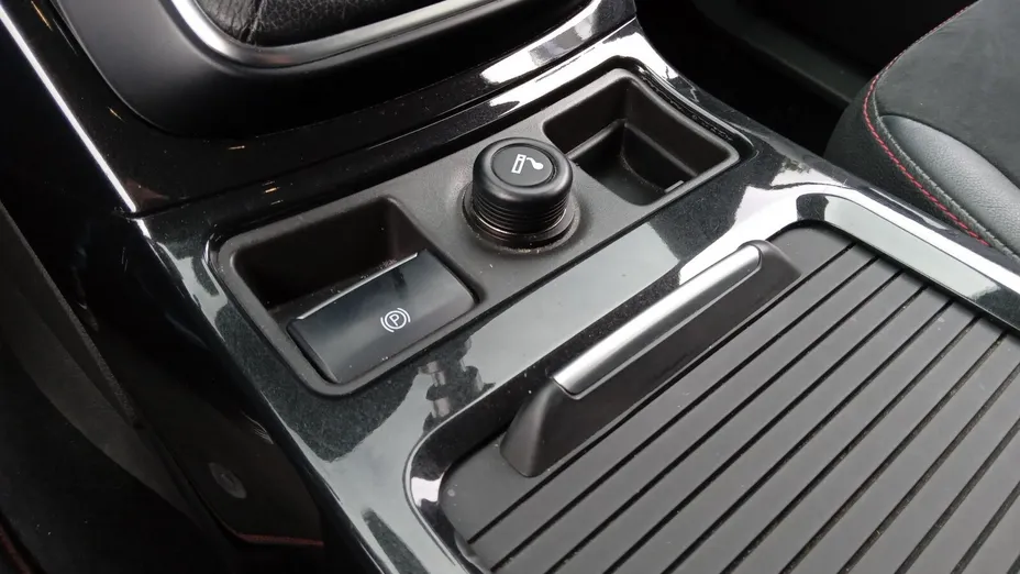 FORD Kuga Kuga 1.5 EcoBoost FWD ST-Line ASS