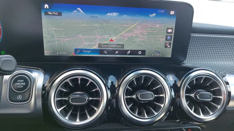 MERCEDES-BENZ GLB GLB 200 d Progressive 8G-DCT