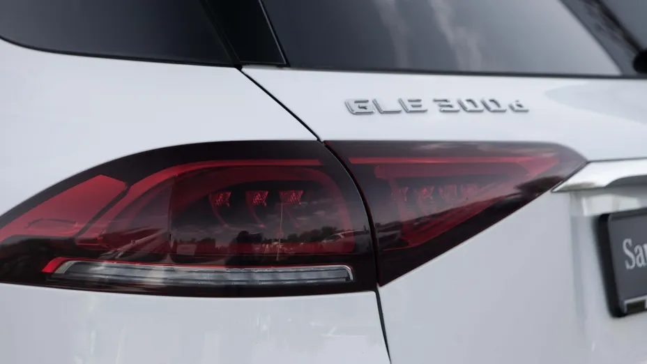 MERCEDES-BENZ GLE GLE 300 d 4-Matic