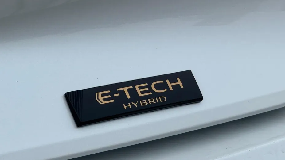 RENAULT Rafale Rafale 1.2 E-Tech Full Hybrid 200 Techno MMT Nowy