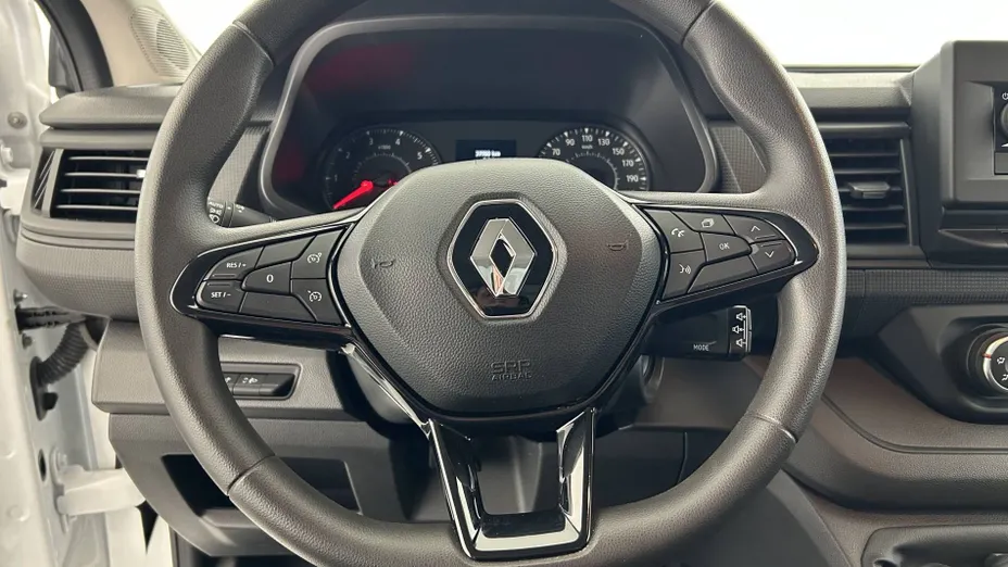 RENAULT Trafic -